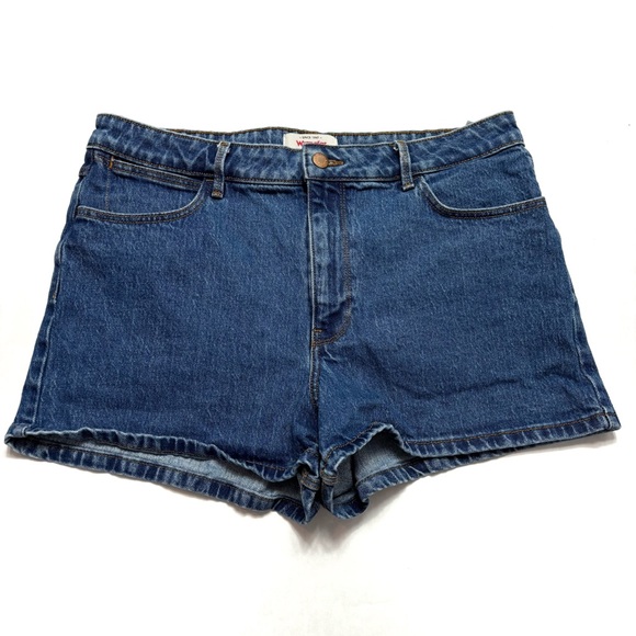 Wrangler Pants - Vintage wrangler mid rise jean shorts